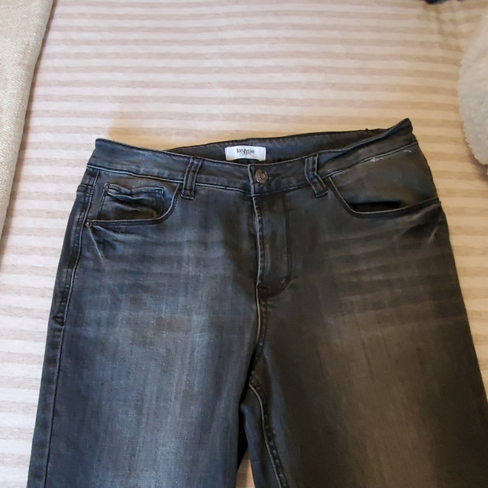 Jeans - Picture 2 of 3